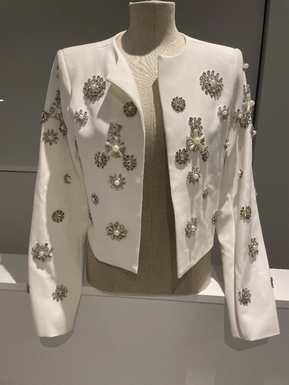 AZI New York White Embellished Cropped Blazer Jacket with Pearls and Jewels